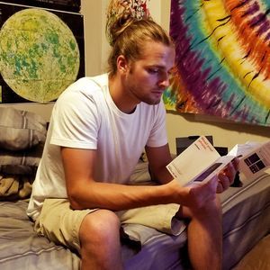 Meet your Posher, Nicholas